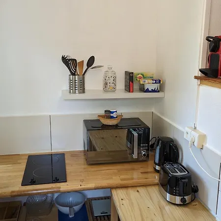 De Village A Apartment *
